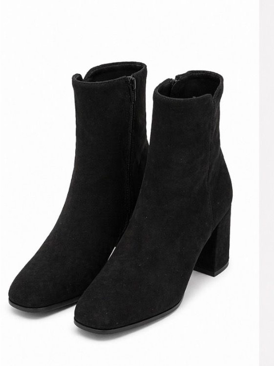 Dream Pairs Black Ankle Booties Sleek And Stylish